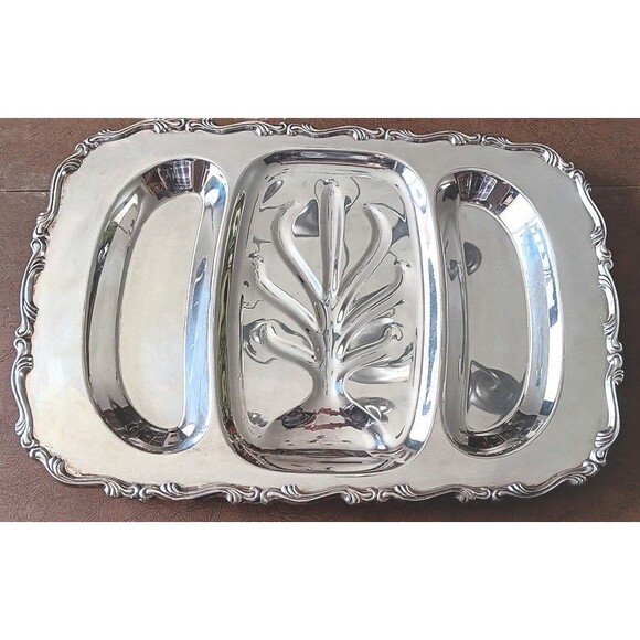 Oneida Silverplate Du Maurier Meat Platter Large Footed with Wells Discontinued - Picture 1 of 4